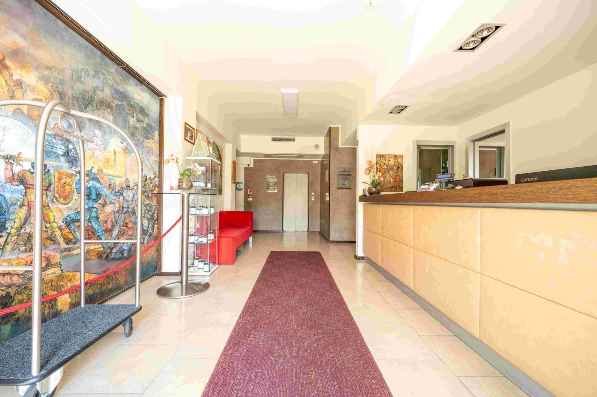 Fortebraccio Montone  Extérieur photo