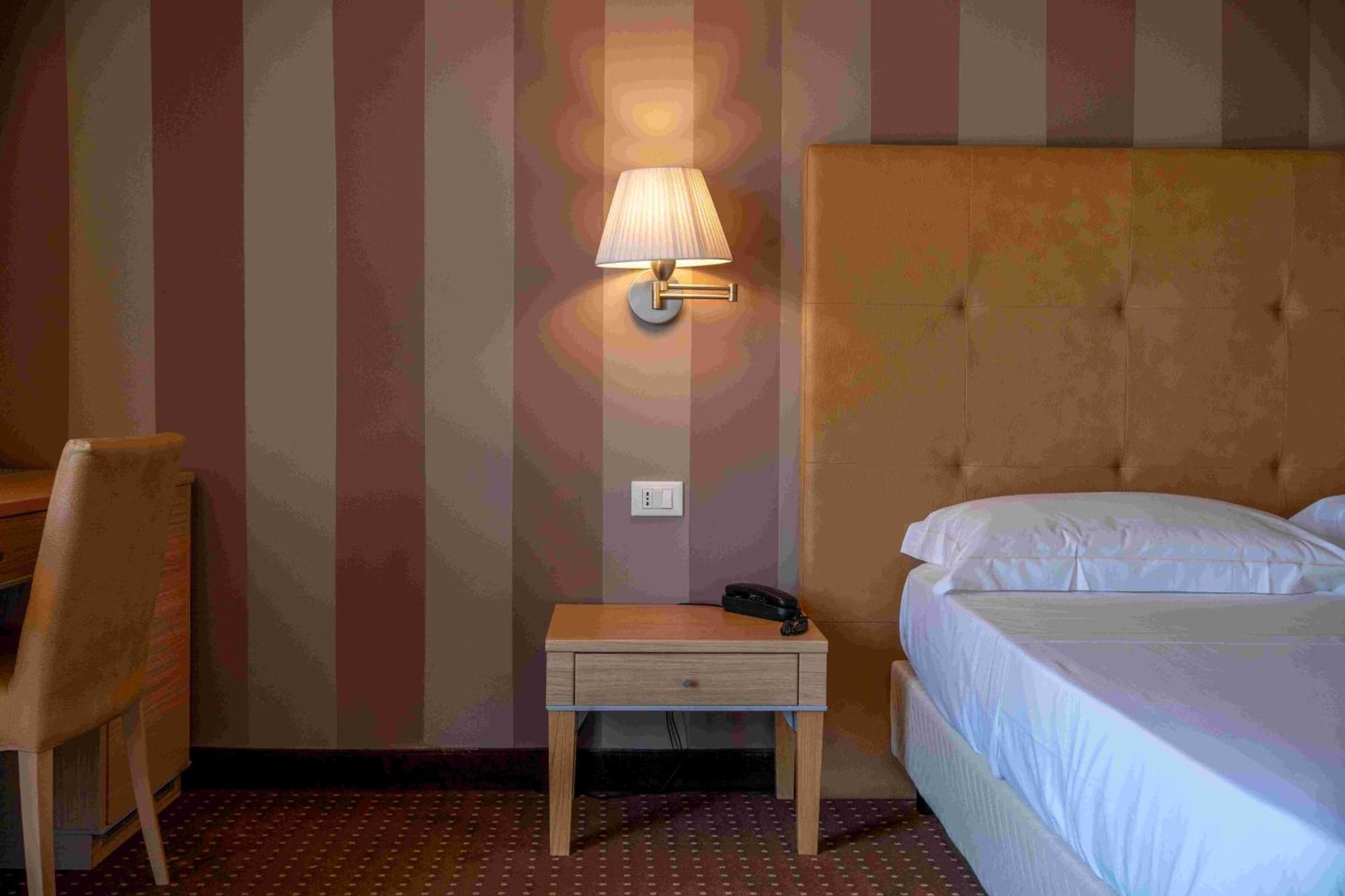Fortebraccio Montone  Extérieur photo